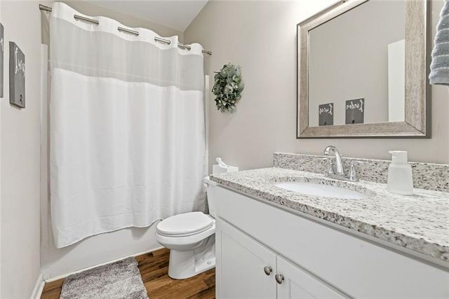 199 Oakwood Drive, Commerce, GA 30529
