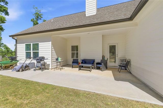 199 Oakwood Drive, Commerce, GA 30529