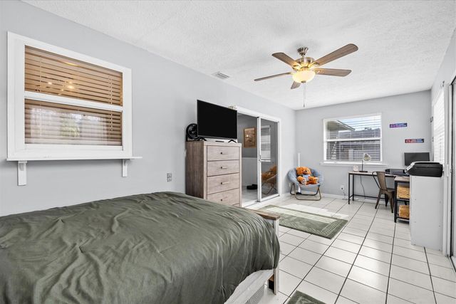 2920 SE Cypress Street, Stuart, FL 34997