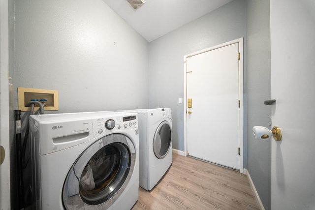 8809 Coral Berry Way, Elk Grove, CA 95624