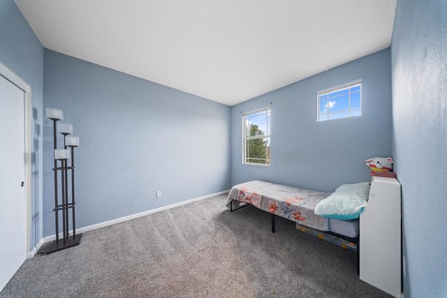 8809 Coral Berry Way, Elk Grove, CA 95624