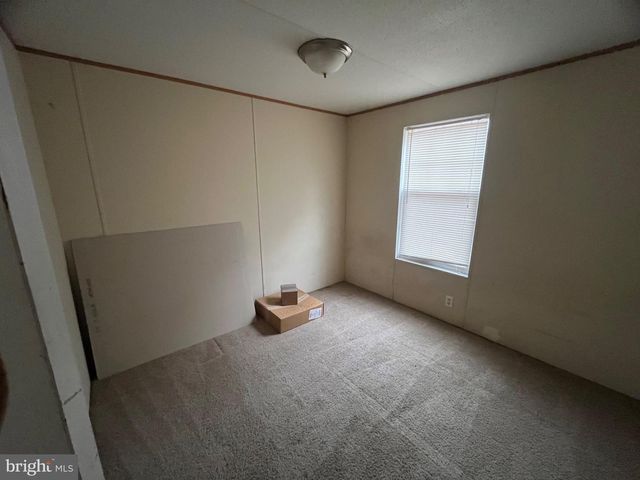 11498 DRY BRIDGE RD, Ruther Glen, VA 22546