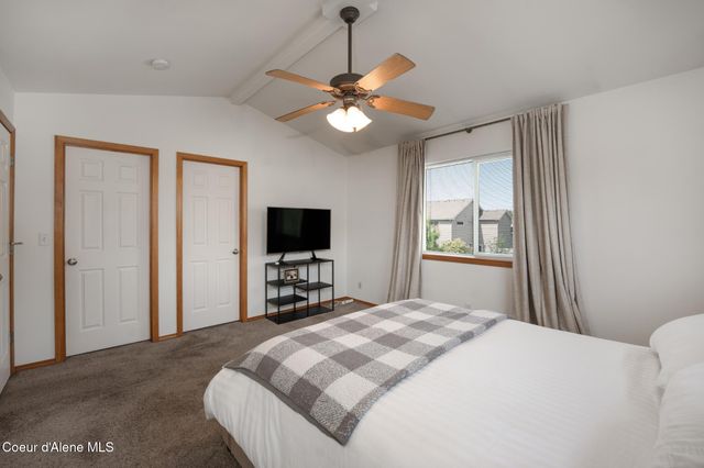 2867 W Tours Dr, Coeur D'alene, ID 83815