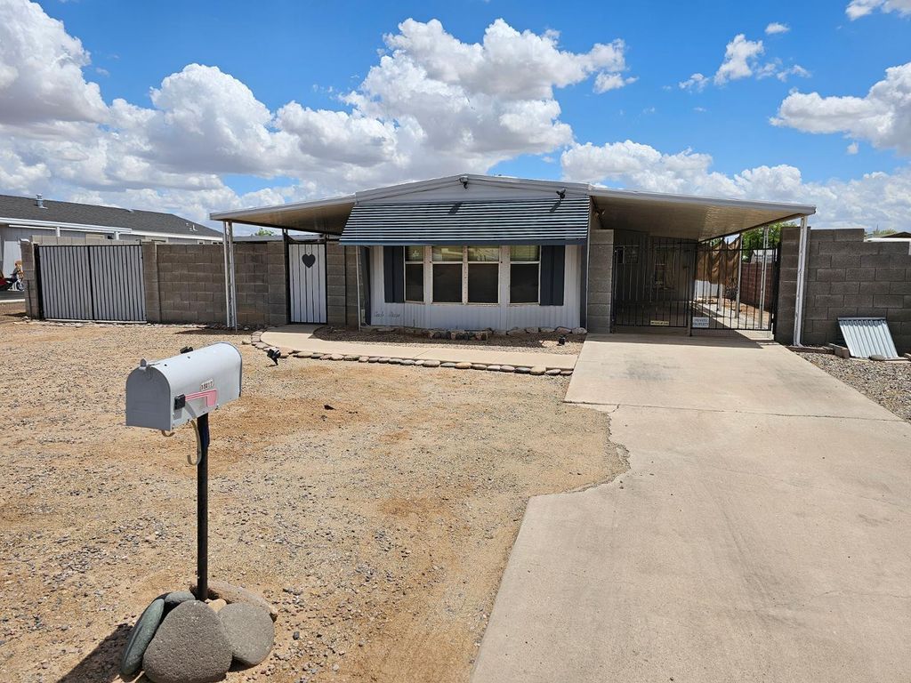 18217 N 2nd Place, Phoenix, AZ 85022