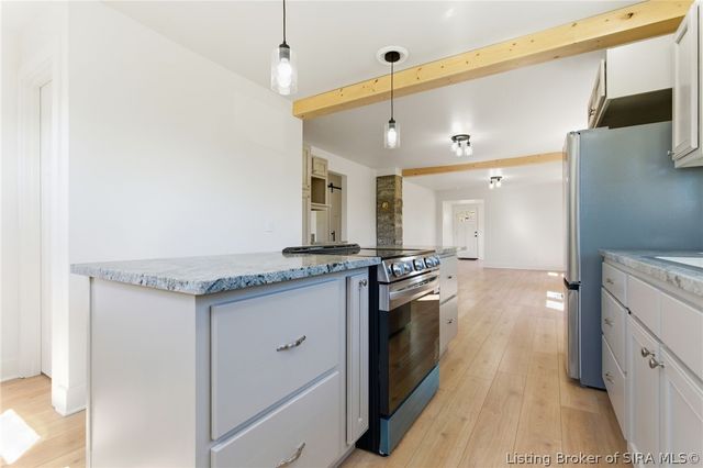 1525 Williar Avenue, Corydon, IN 47112