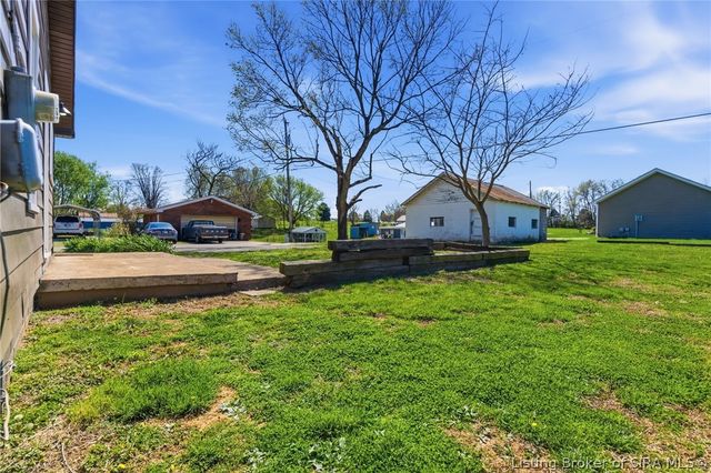 1525 Williar Avenue, Corydon, IN 47112