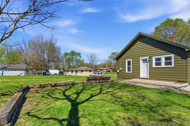 1525 Williar Avenue, Corydon, IN 47112