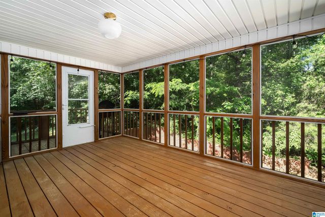 8030 EMERALD LAKE DRIVE W, Pinson, AL 35126