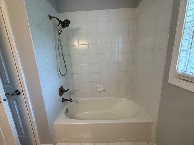 N551 W Weaver Circle, Geneva, IL 60134