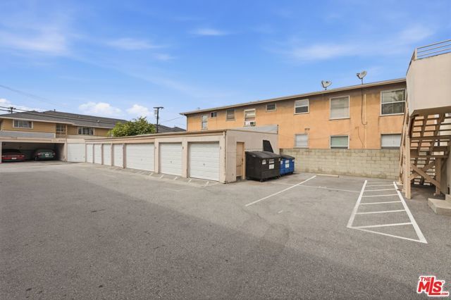 3585 S Sepulveda Boulevard, Los Angeles, CA 90034