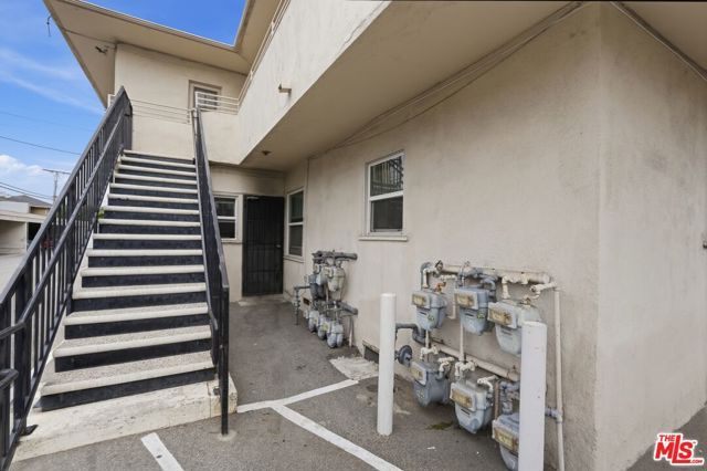 3585 S Sepulveda Boulevard, Los Angeles, CA 90034