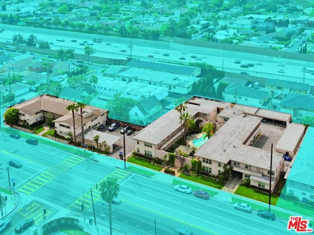 3585 S Sepulveda Boulevard, Los Angeles, CA 90034