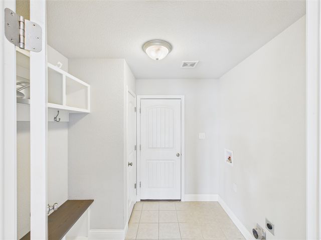 398 Blakney Street, Cleburne, TX 76031