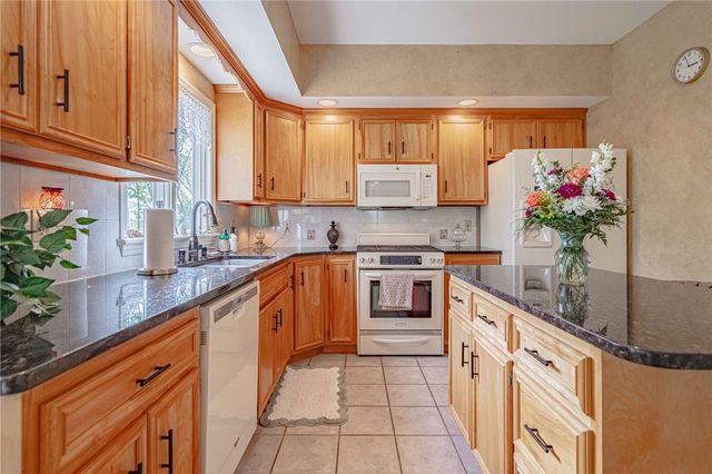 42 Clairmont Avenue, Palmer Twp, PA 18045