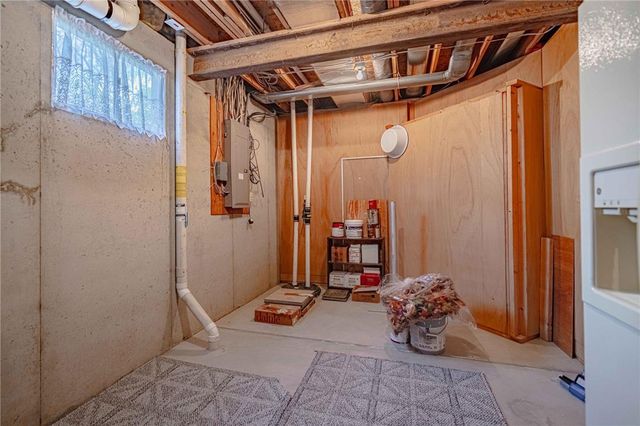 42 Clairmont Avenue, Palmer Twp, PA 18045