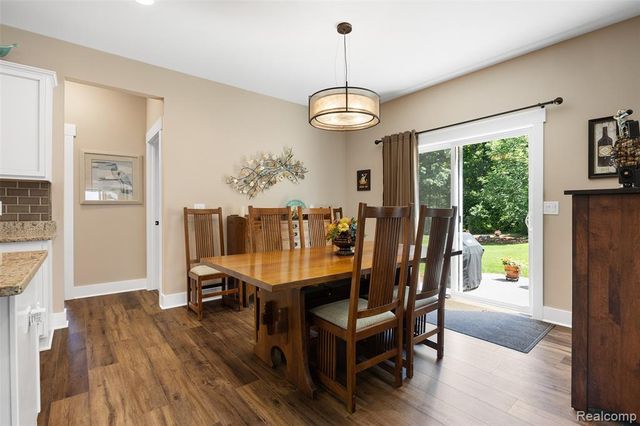 12423 Sugar Maple Drive, Fenton, MI 48430
