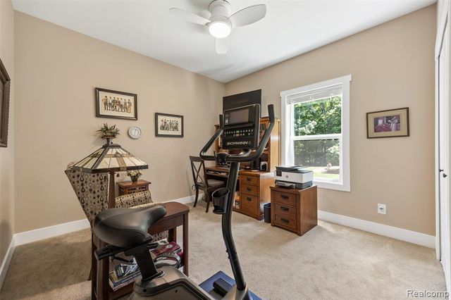 12423 Sugar Maple Drive, Fenton, MI 48430