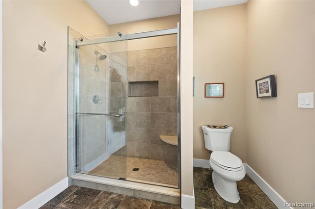 12423 Sugar Maple Drive, Fenton, MI 48430