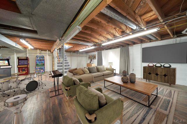 3311 N Adrian Highway, Adrian, MI 49221