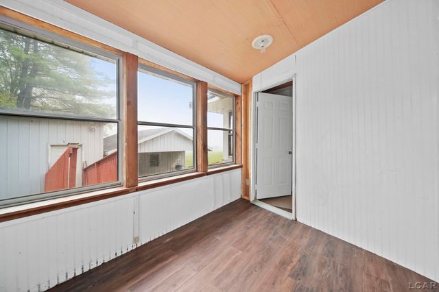 3311 N Adrian Highway, Adrian, MI 49221