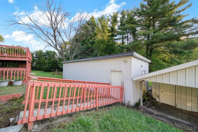 3311 N Adrian Highway, Adrian, MI 49221