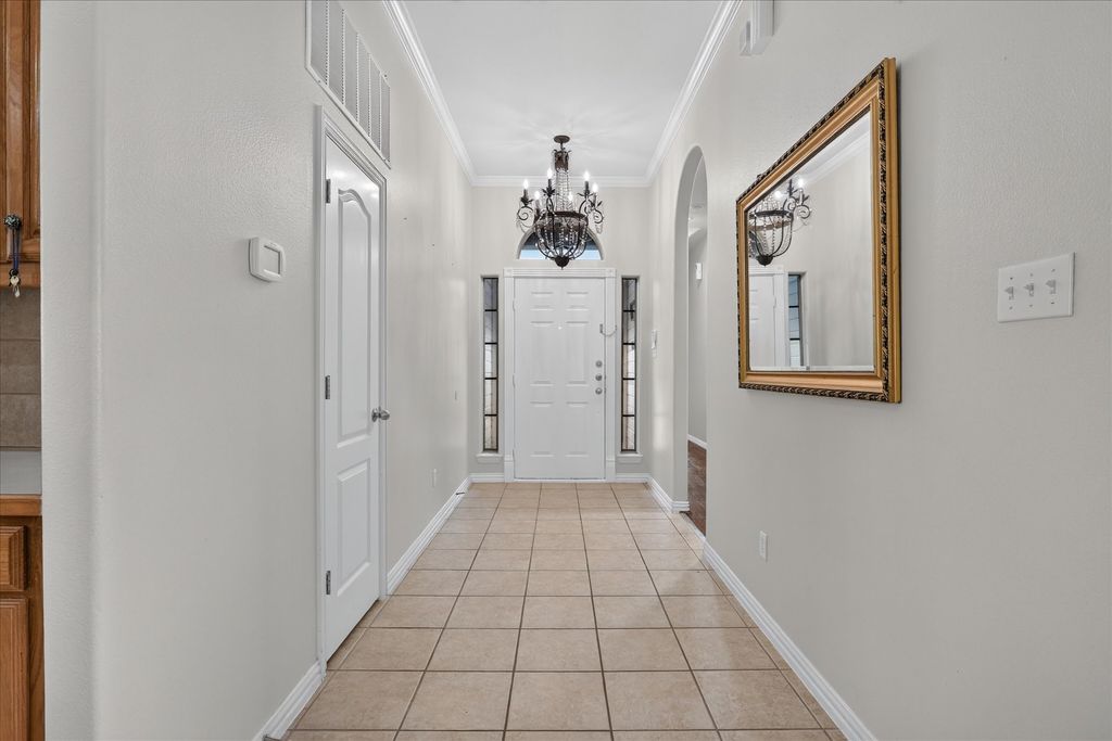 8955 River Falls Drive, Fort Worth, TX 76118 — photo 4