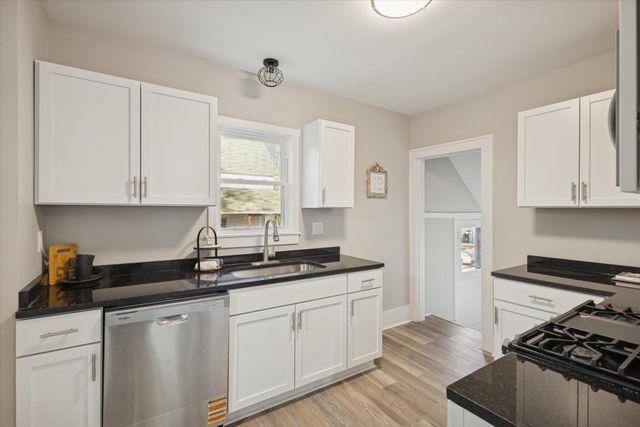 843 Clancy Avenue Ne, City Of Grand Rapids, MI 49503