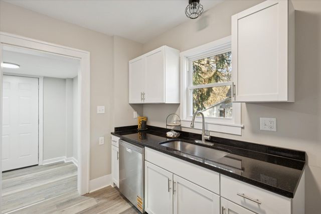 843 Clancy Avenue Ne, City Of Grand Rapids, MI 49503