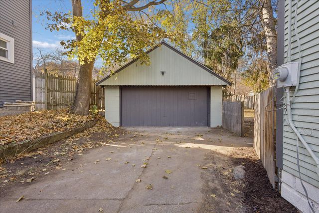 843 Clancy Avenue Ne, City Of Grand Rapids, MI 49503