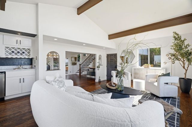 347 Rolling Hills Avenue, San Mateo, CA 94403