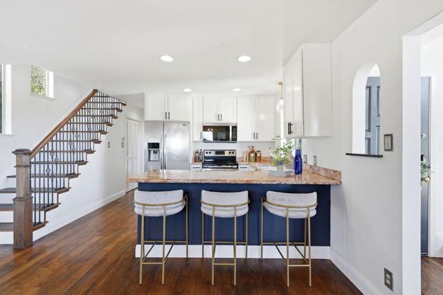 347 Rolling Hills Avenue, San Mateo, CA 94403