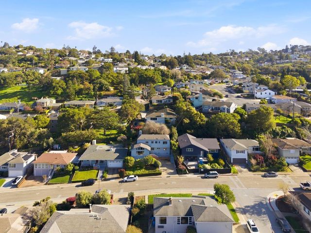 347 Rolling Hills Avenue, San Mateo, CA 94403