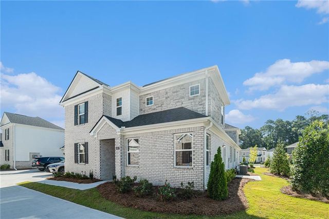 607 Silver Moon Drive, Loganville, GA 30052
