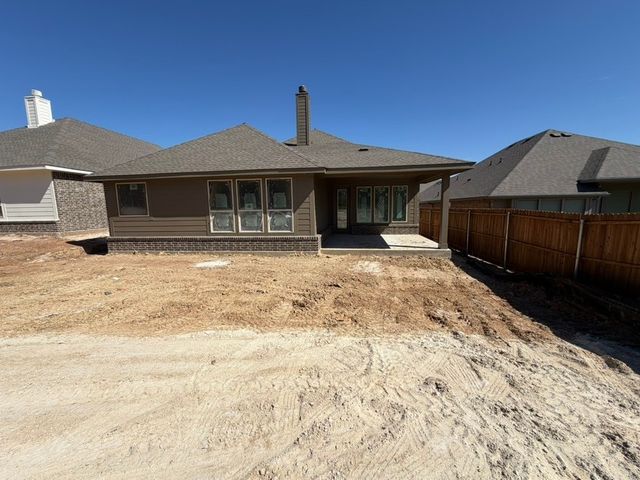 525 Waterford Park Boulevard, Weatherford, TX 76087