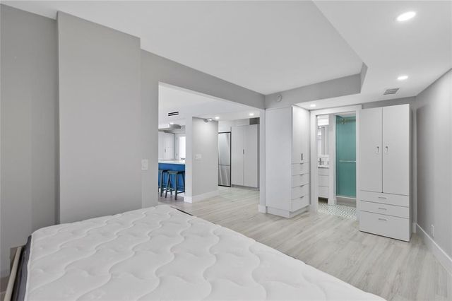 4100 Galt Ocean Drive 1004, Fort Lauderdale, FL 33308