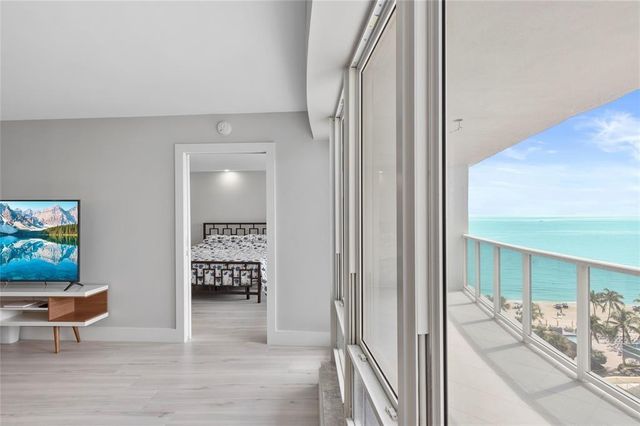 4100 Galt Ocean Drive 1004, Fort Lauderdale, FL 33308