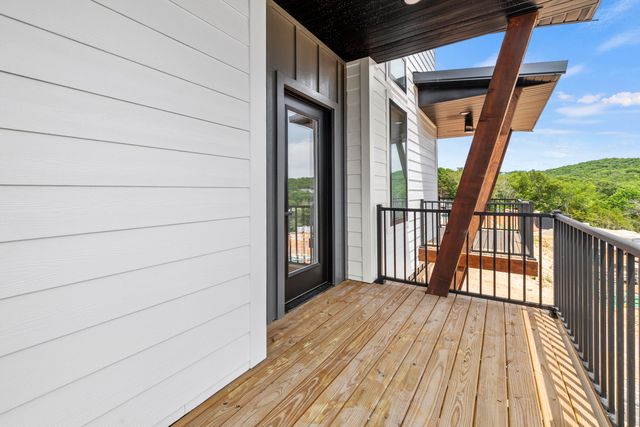 224 Vacation Lane 3, Reeds Spring, MO 65737