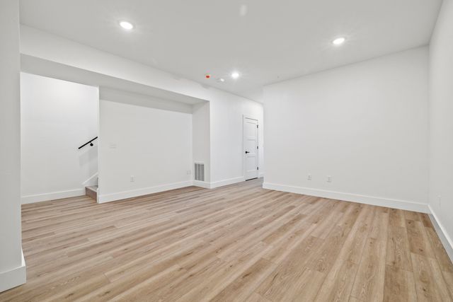 224 Vacation Lane 3, Reeds Spring, MO 65737