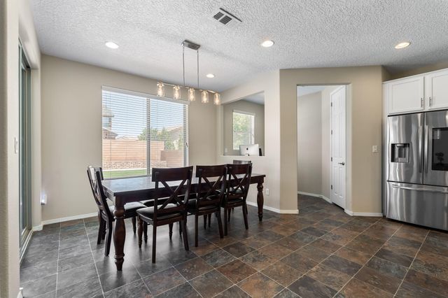3114 Allyson Way NE, Rio Rancho, NM 87144