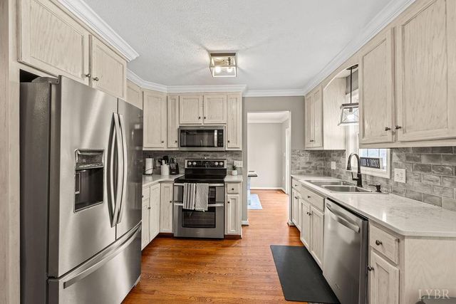 130 Delaney Drive, Lynchburg, VA 24501