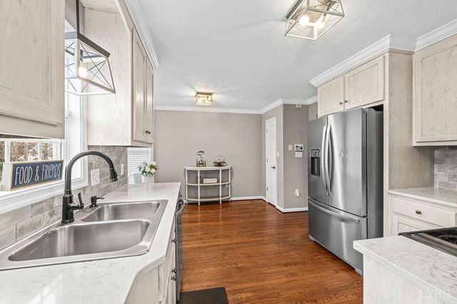 130 Delaney Drive, Lynchburg, VA 24501