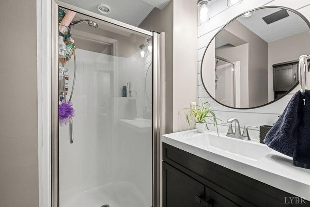 130 Delaney Drive, Lynchburg, VA 24501