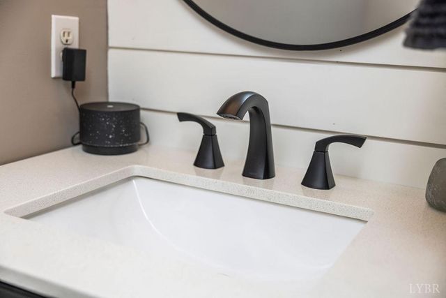 130 Delaney Drive, Lynchburg, VA 24501