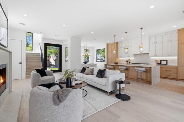 1702 W 30th ST, Austin, TX 78703