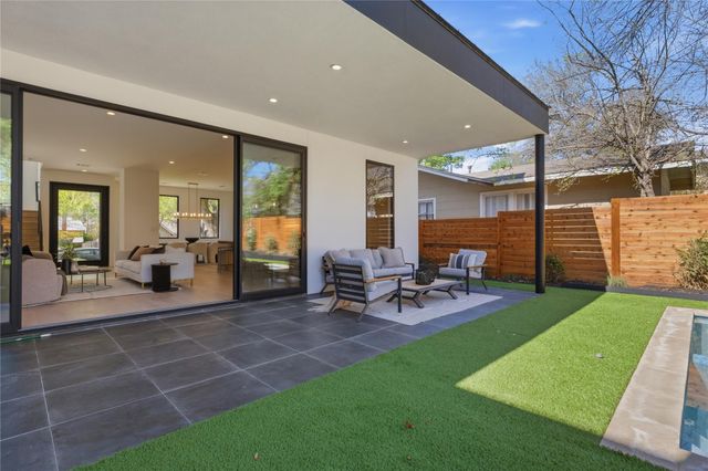 1702 W 30th ST, Austin, TX 78703