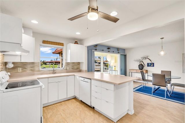 3866 CATALINA DRIVE, Bradenton, FL 34210