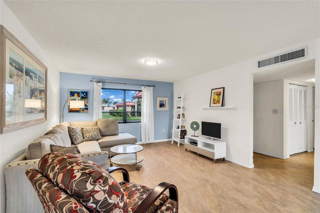 3866 CATALINA DRIVE, Bradenton, FL 34210