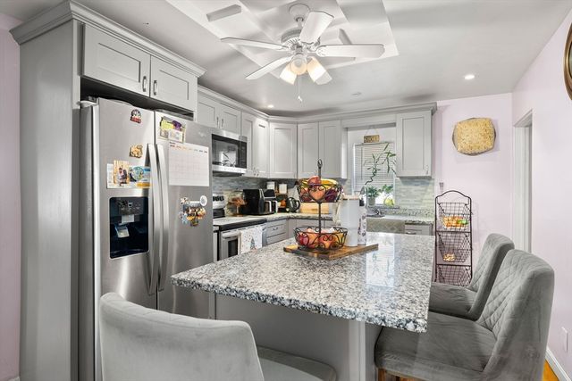 85 Division St, Brockton, MA 02301