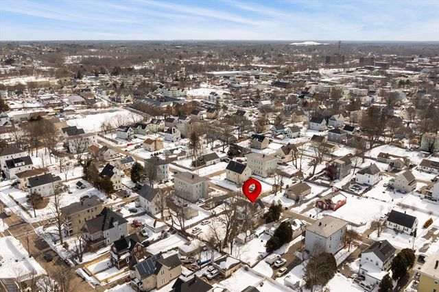 85 Division St, Brockton, MA 02301