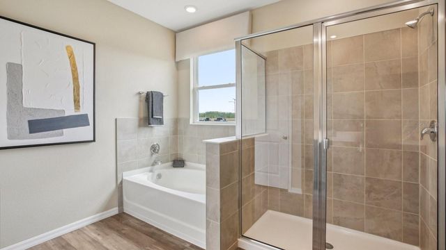 2490 STRATTEN DRIVE, Zephyrhills, FL 33541